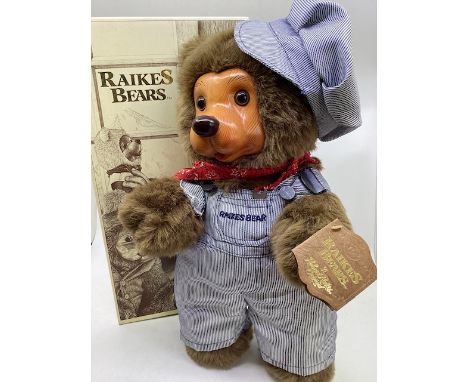 *




Vintage Fine condition Boxed Raikes Teddy bear ; from the Saturday matinee collection , Made in California with the woo