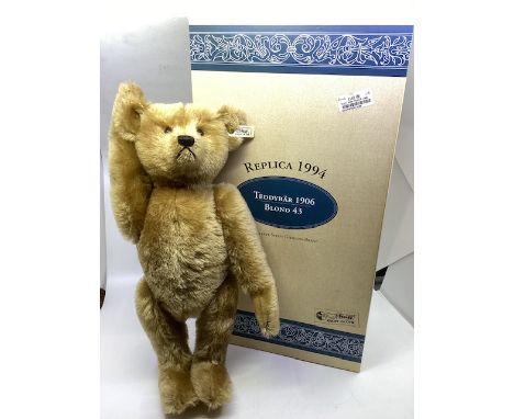 teddy bear Auctions Prices | teddy bear Guide Prices