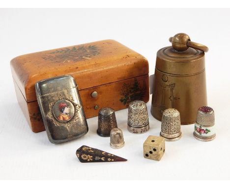 White metal, probably silver, 19th century vesta with jockey head roundel decoration, three silver thimbles, small quantity o
