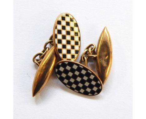 Pair of gentleman's 9ct gold cufflinks with enamel chequerwork design 