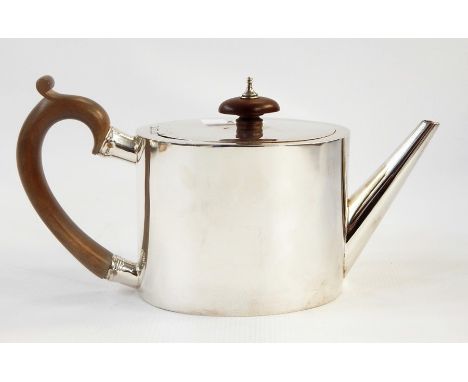 George III silver teapot of plain design, oval and straight sided, London 1779, maker's initials 'SW' to base, 15oz approx Re