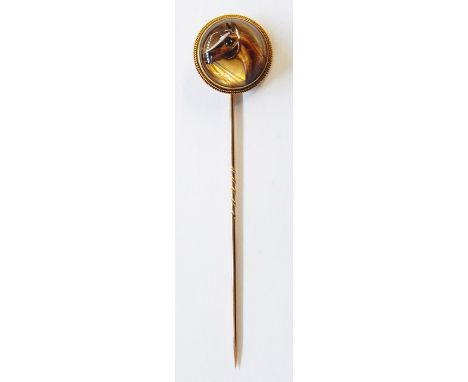 Victorian reverse intaglio Essex crystal&nbsp;decorated with chestnut horse's head in bridle, mounted as a stick pin, cased
