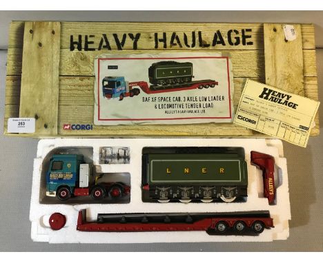 Corgi 1:50 scale model CC13213 DAF XF space cab, 3 axle low loader & locomotive tender load (Allely's heavy haulage ltd)compl