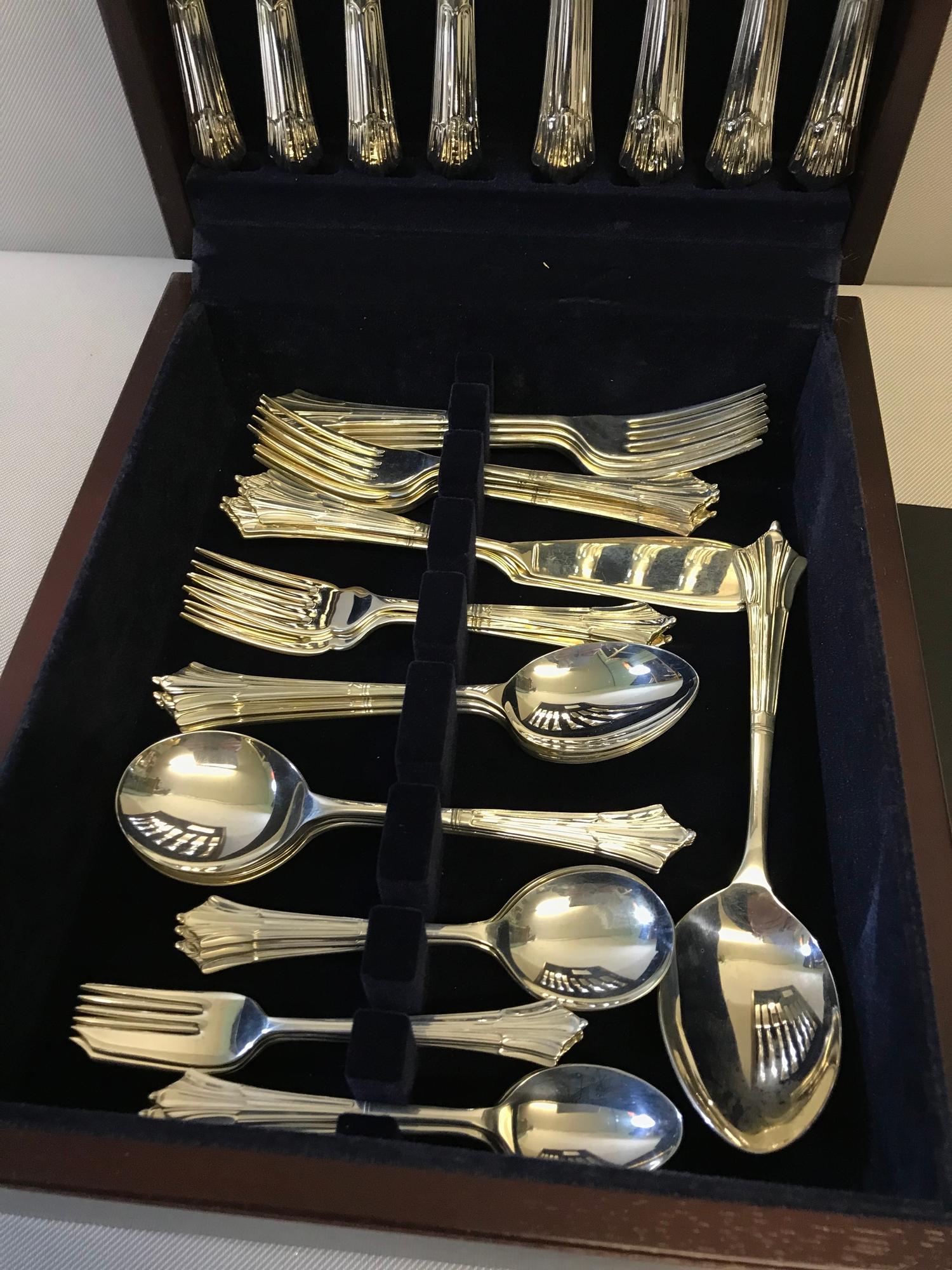United Cutlers of Sheffield solid silver cutlery set, complete with