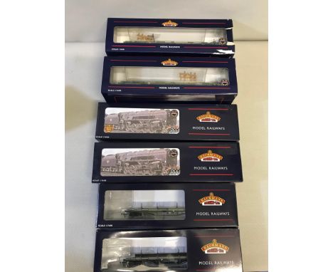 A lot of Bachmann Branch-Line OO gauge scale models; 32-850 Evening Star, 32-851 D/Chimney, 4x 37-316 Intermodal flats withou