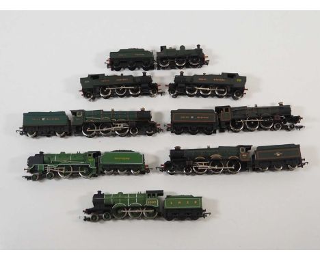 A group of OO gauge unboxed steam locomotives by HORNBY and AIRFIX in various liveries (2 x AIRFIX Prairies A/F) - G/VG excep
