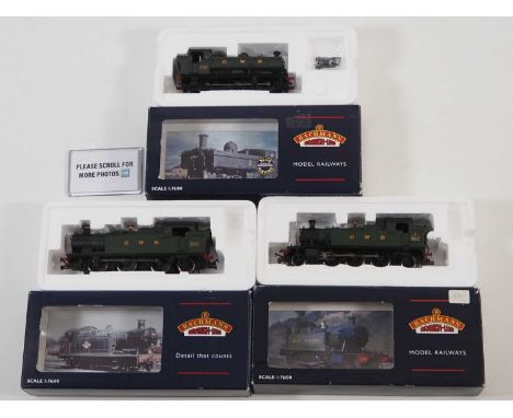 A group of BACHMANN OO gauge GWR steam tank locomotives all in GWR green livery - VG in VG boxes (3)
