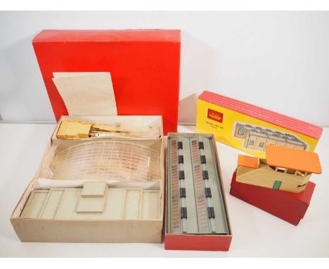 A pair of TRIANG HORNBY (ex-HORNBY DUBLO) building kits comprising a 5005 2 road Engine Shed (appears complete, has been buil