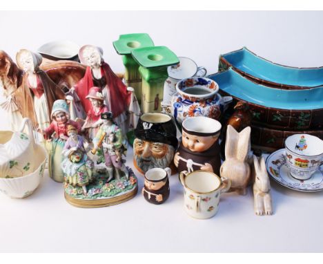 A mixed lot of pottery and porcelain manufacturers include Katzhutte, Royal Doulton, Wade, Mintons, Belleek, Goebel etc.
