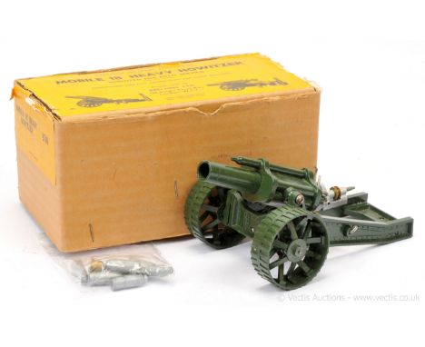 Britains - Set 9740 - 18" Heavy Howitzer, comprising: Howitzer Mounted on Tractor Wheels for Field Operations [1959/60 versio