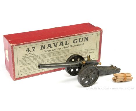 Britains - Set 1264 - 4.7 inch Naval Gun [1916 Second Version], comprising: 4.7" Naval Gun - Fumed Metal / Black Finish &amp;