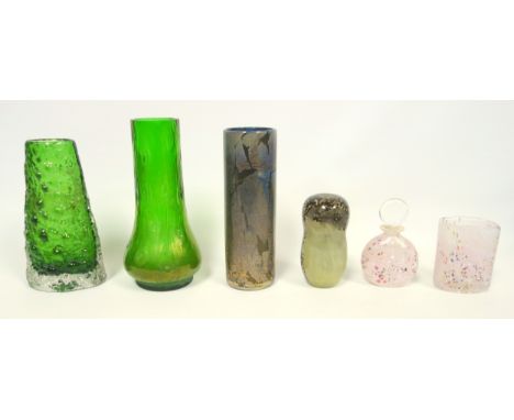 Whitefriars bark effect green glass vase, H.18cm; Isle of Wight cylindrical vase, H.19.3cm; Loetz style vase, H.20.3cm; Mats 