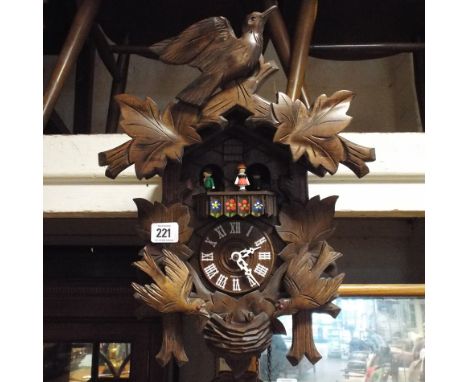 Black Forest style cuckoo clock with weights 