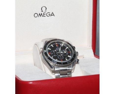 Gents stainless steel Omega co axial chronometer Seamaster Professional Planet Ocean c.2010.  Black dial with calendar apertu