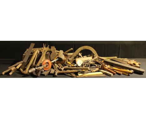 Tools - a quantity of early 20th century and later hand tools including planes, saws, files, spanners, drills, etc, qty 