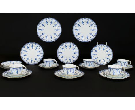 Royal Crown Derby Impressive ( 24 ) Piece Tea Service. Comprises 6 Trios ( 18 ) 4 Saucers and 2 Large Side Plates ' Garland o