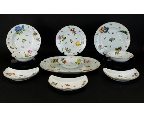 Herend Hungary Handpainted Ceramic Serveware Fourteen items in total to include two sauce boats, large serving platter, cresc