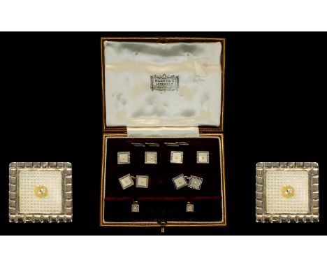 Antique Harrods Boxed White Gold Stud Set. Of square form in Art Deco style with square border detail and textured grid patte