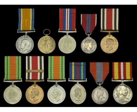 Five: Private S. W. Yelland, Hampshire Regiment, later Devonshire Special Constabulary British War and Victory Medals (28999 