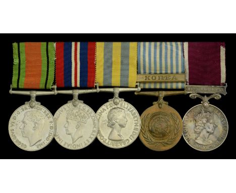 Five: Staff Sergeant V. G. Gray, Royal Army Medical Corps   Defence and War Medals 1939-45; Korea 1950-53, 1st issue (7263474