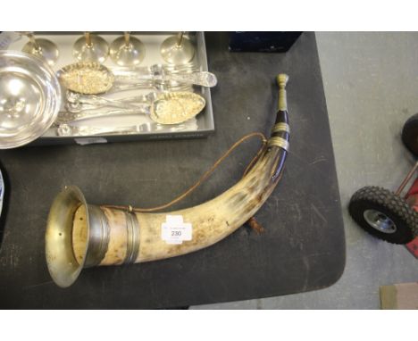 Late 19th Century plated hunting horn