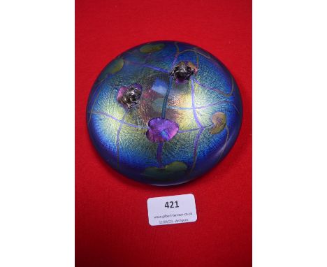 Ditchfield Glasform Paperweight in the Form of Lilly Pads with Two Silver Frogs 