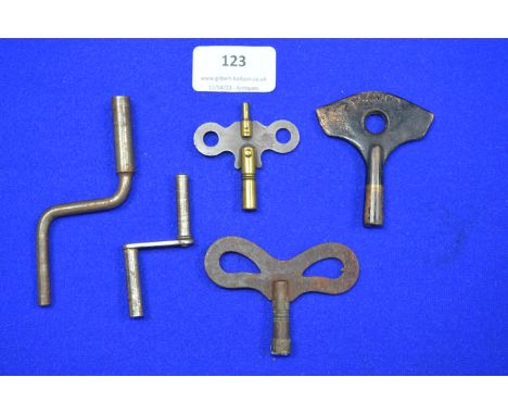 Vintage Clock Keys 