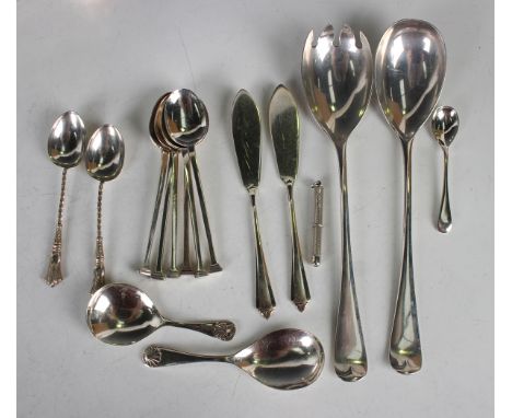 A pair of George V silver salad servers, Chester 1913 by Barkers Brothers, length 20cm, and a small group of silver cutlery, 