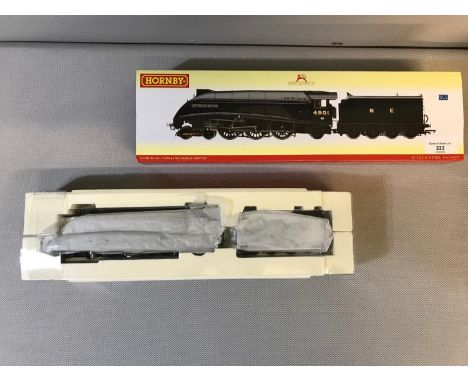 Hornby OO gauge model, R 2338 4-6-2 Class A4 'Sir Charles Newton', complete in original box, in mint condition 