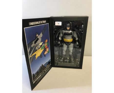 Medicom The Dark Knight Returns 1/6 scale action figure boxed with accessories 