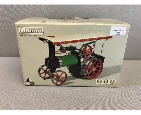 Mamod steam tractor, complete in original box 