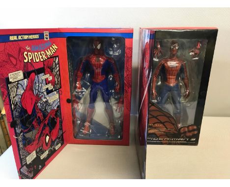 2 Medicom 1/6 scale The Amazing Spiderman & Spiderman 3 figures. (UNCHECKED) 