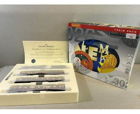 Hornby OO guage scale model, 'The Red Dragon' train pack, complete in original box, in mint condition 