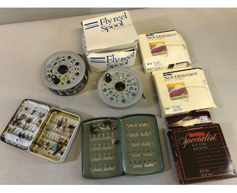 Shakespeare Beaulite fly reel with fitted Hardy Bros Sink Tip DT-9 Line, Spare spool & various fishing line and 2 boxes of fl