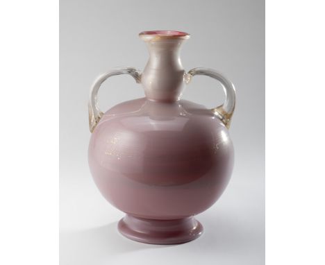 Barovier Seguso FerroVase, late 1930s Hand-blown coloured glass with gold leaf. 30 cm highProduced by Barovier Seguso Ferro, 