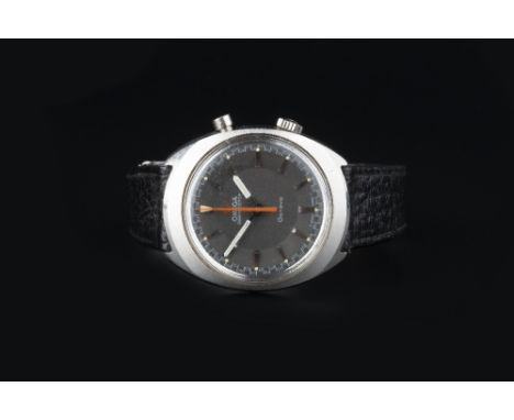 A GENTLEMAN'S 'CHRONOSTOP' WRISTWATCH BY OMEGA, the circular grey dial with silvered baton markers, chequered flag tracking a