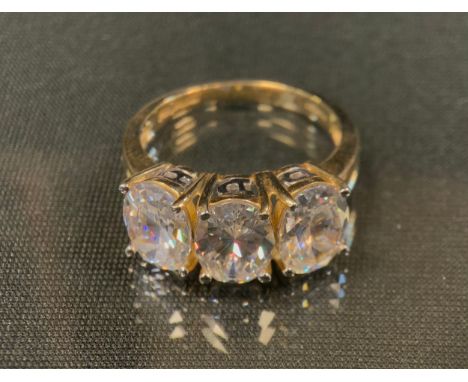 A 14ct gold cubic zirconia ring, size Q, stamped 585, 6.0g gross 