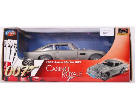 A James Bond 007 1:18 scale diecast model Aston Martin DB5. Made by Joyride. Appears unused, within the original display box.