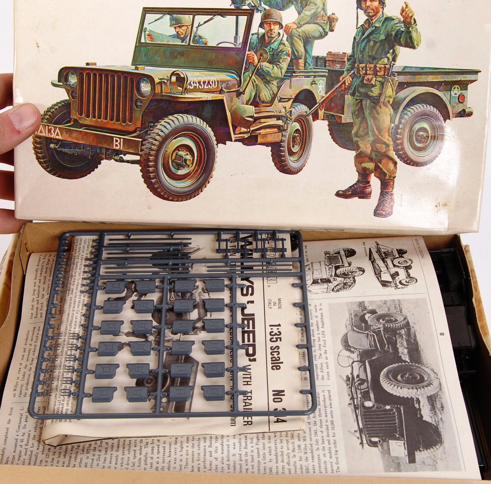 A collection of 8x assorted military themed model kits. To include