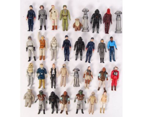 A collection of 32x assorted vintage Kenner / Palitoy made Star Wars action figures. To incluide; TIE Fighter Pilot, Han Solo