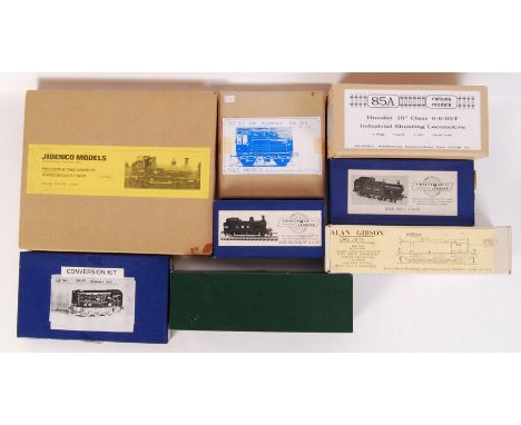 A quantity of vintage railway locomotive model kits to include; D&S Models Horsebox, Jidenco Models brass oo scale loco, Craf