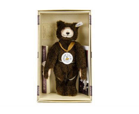 A Steiff limited Club Edition Dicky Brown Bear 1935, 1537 for 1996/97, in original box with certificate 