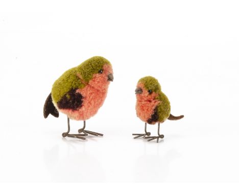 Two pre-war Steiff woollen pom-pom robins,  of brown, red, light brown and white wool, brown felt beaks and tails and bent-wi
