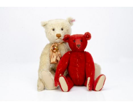Steiff limited editions for Teddy Bears of Witney, a Xenia, 494 of 1500, 2001; and a 1990 Alfonzo (no boxes or certificates, 