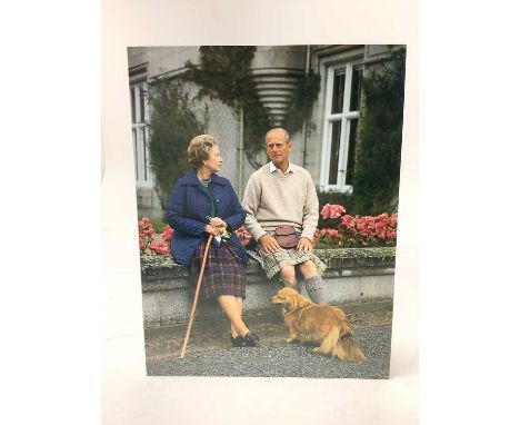 H.M. Queen Elizabeth II and H.R.H. The Duke of Edinburgh, signed 1990 Christmas card with gilt embossed Royal cyphers to the 