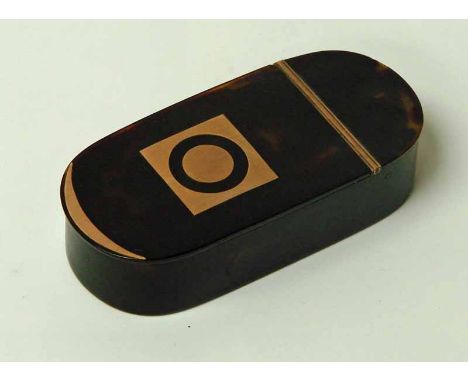 A 19th century gold mounted oval ended tortoiseshell snuff box, 9cm long 