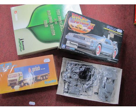 Corgi 1:76 Scale #OM99156 70th Anniversary of The Blackpool Ballon Tram, boxed, two tramcar sets, together with Amerang Back 