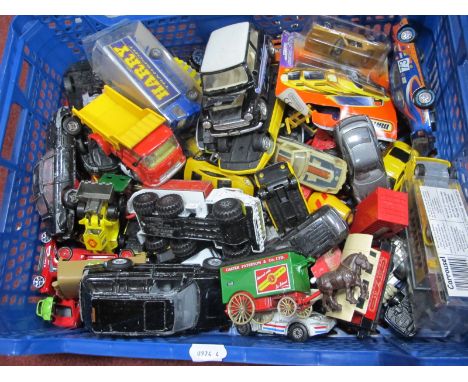 Diecast - a quantity of vehicles by Matchbox, Corgi, Dinky etc, including Range Rover, K10 recovery vehicle, Bedford tractor 