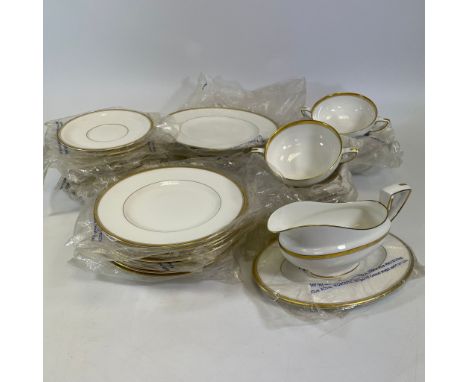 A Royal Worcester fine bone china viceroy dinner service, 48 pieces. Some minor wear but generally good.