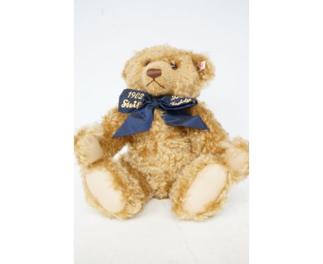 Steiff teddy bear 1902-2002 with growler & original box Height 43 cm 